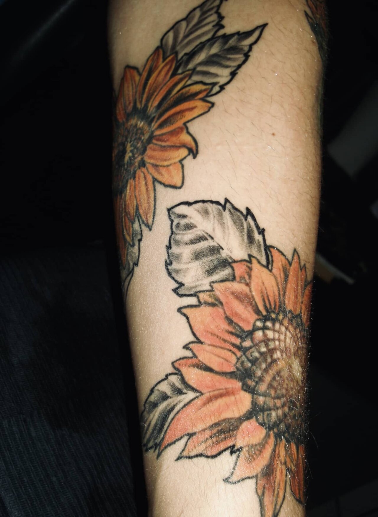 tattoo foto, Bild einer Tätowierung, tattoo picture, von spiralcloudtattoo studio freiburg, ink, art, color, Sonnenblume, sunflower, blossom,.